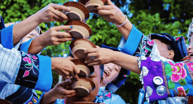 1745740727161603.gif
