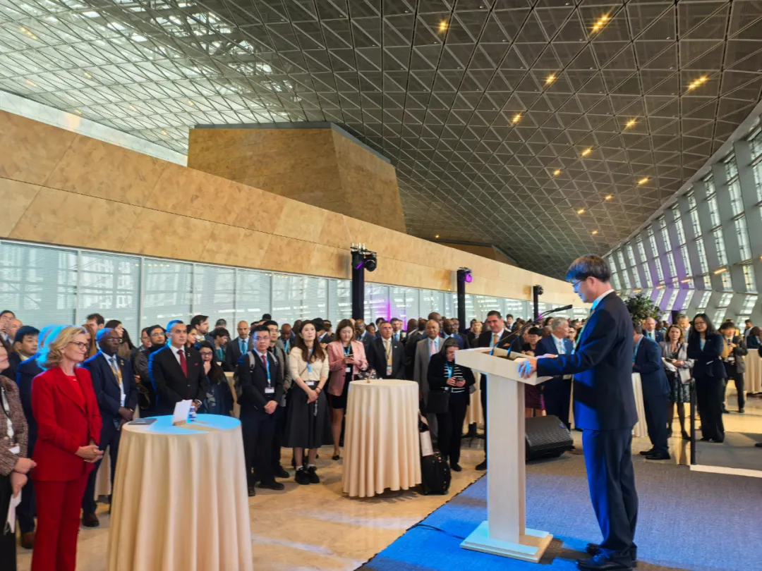 1763515221392488.png 1763515221392488.png